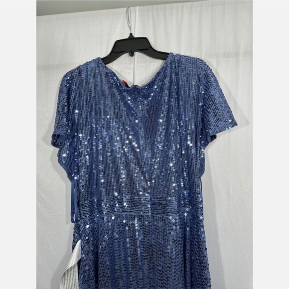 NWT $598 Mac Duggal [ 18 ]‎ Sequined Butterfly Sleeve Wrap A-line Gown Blue - Picture 13 of 15